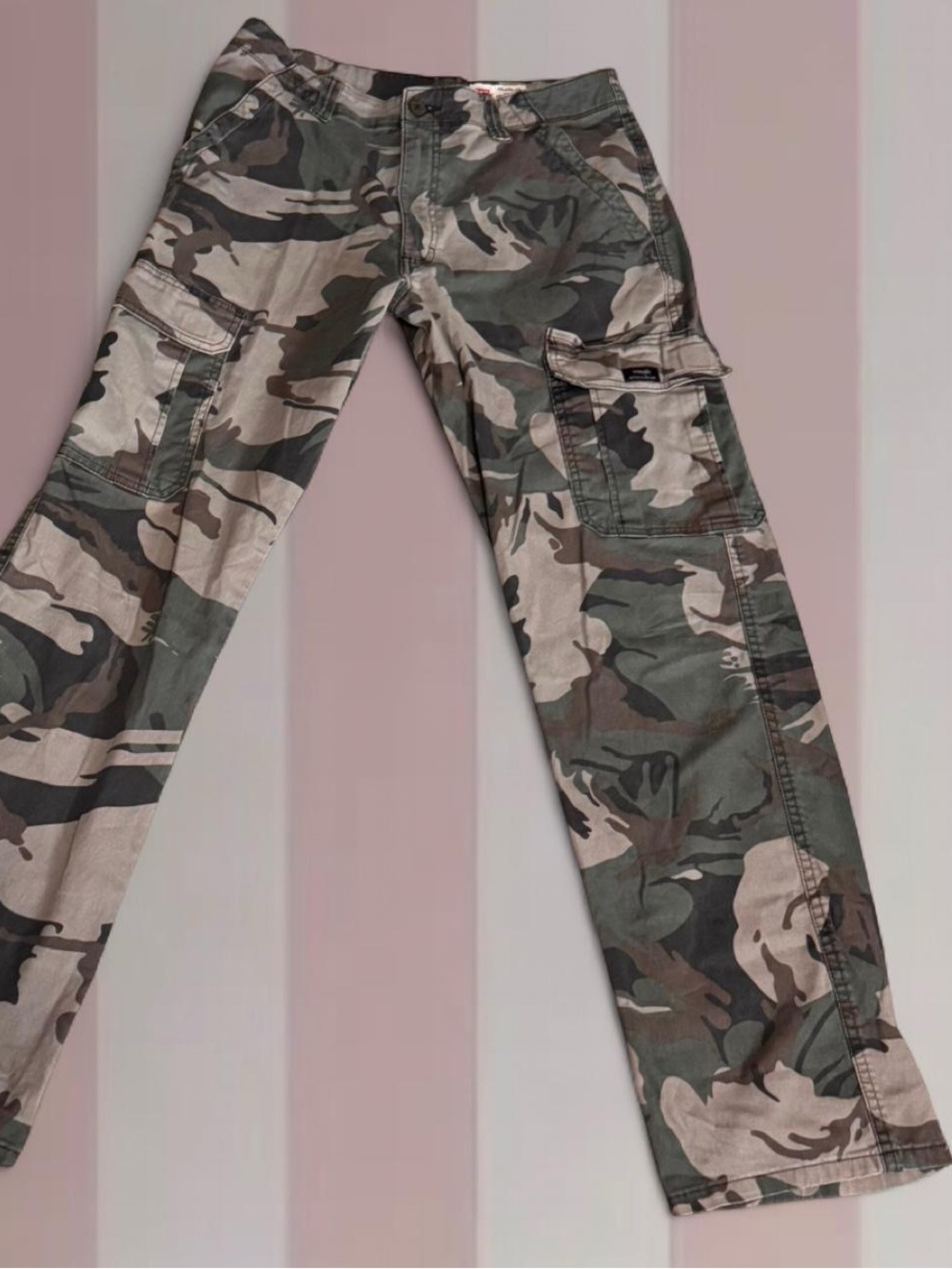 Wrangler Straight-Leg Camo Cargo Pants